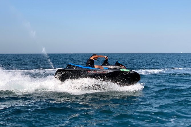 Dubai: Jet ski Adventure Rides Burj Al Arab, Burj Khalifa & Atlantis - Burj Al Arab and the coastal cruise: great views, safety rules win