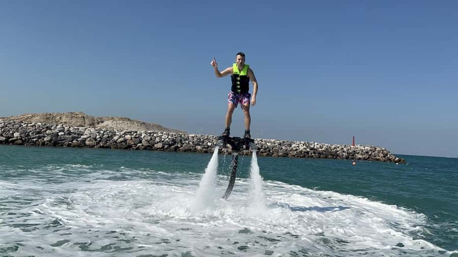 Dubai: Jet ski & Flyboard in Dubai Free Ice Cream - One Hour, Two Thrills: Jet Ski plus Flyboard Over Dubai Water