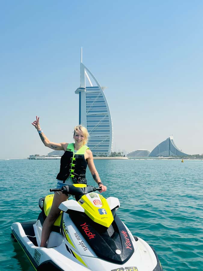 Dubai: Jet ski & Flyboard in Dubai Free Ice Cream - Jet Ski Freedom: Fast Coastal Runs and Driver Swap