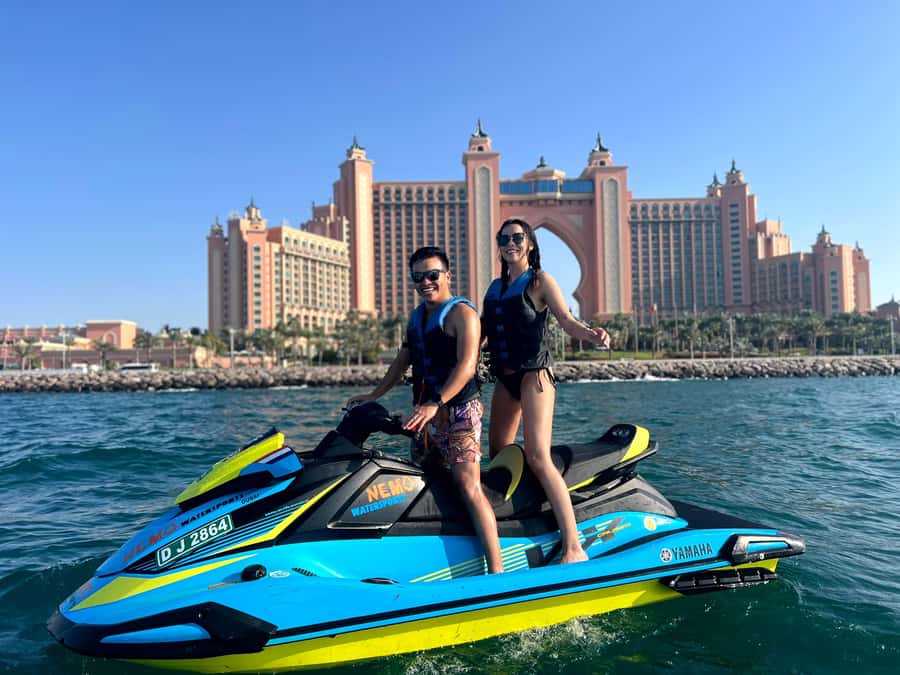 Dubai: Jet Ski to Atlantis with Videos, Photos and Ice Cream - Umm Suqeim first, then the real icons