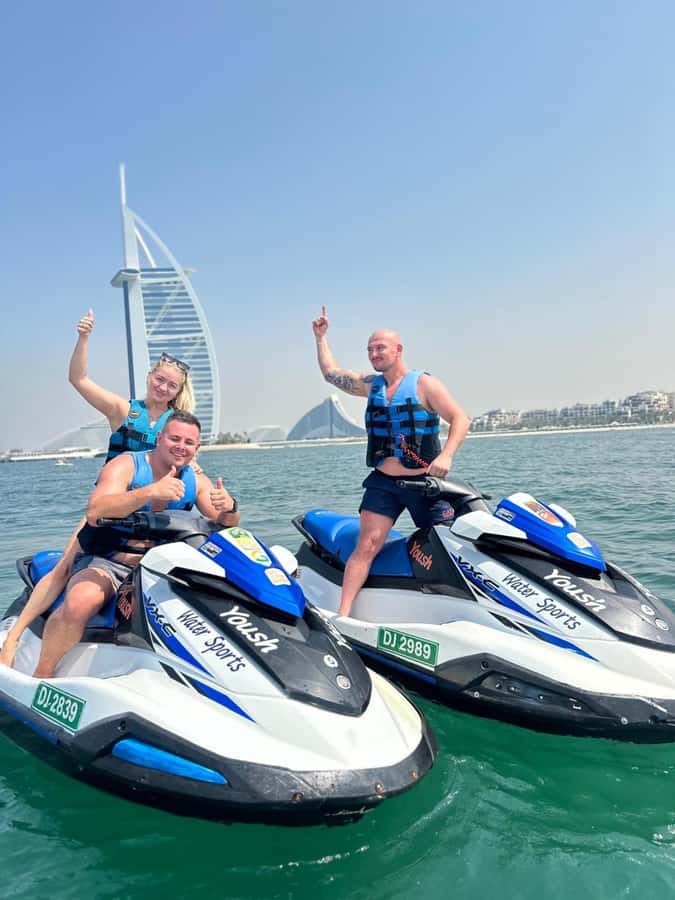 Dubai: Jet Ski Tour of Burj Al Arab with Photos - The 30-minute ride: skyline views, Burj Al Arab, and Burj Khalifa