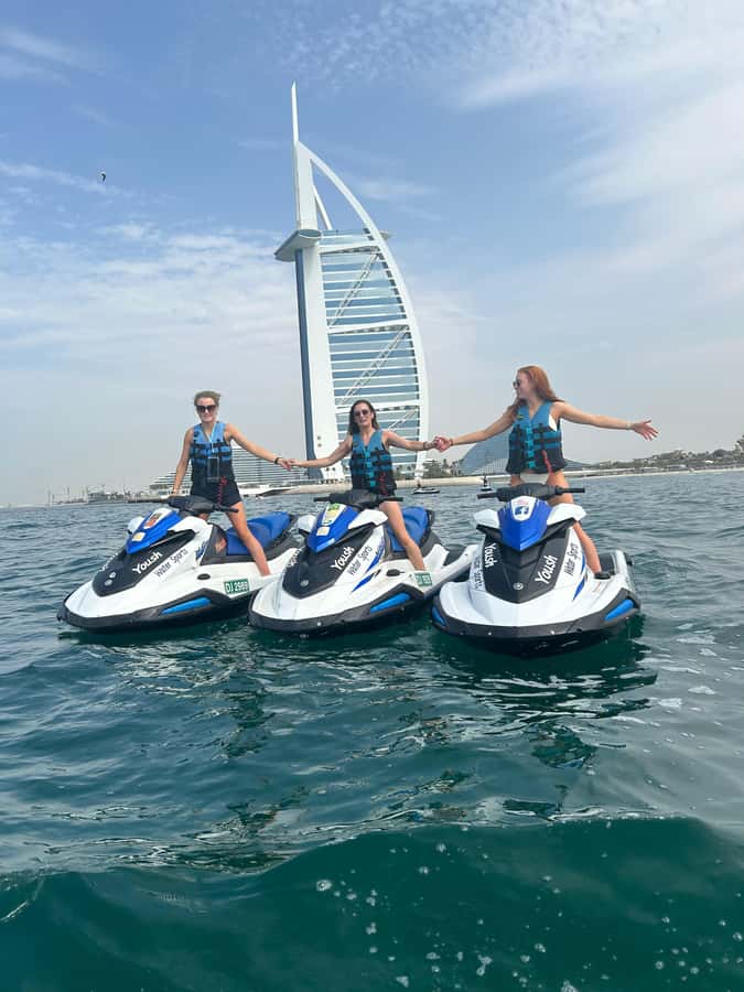 Dubai: Jet Ski Tour of Burj Al Arab with Photos - What you’ll feel while riding: adrenaline with real guidance