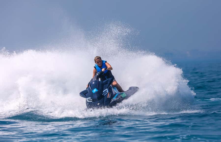 Dubai: Jetski, Burj Khalifa, Burj Al Arab, Juice, & Photos - Your Instructor as Photographer: Why the Photos Feel Worth It