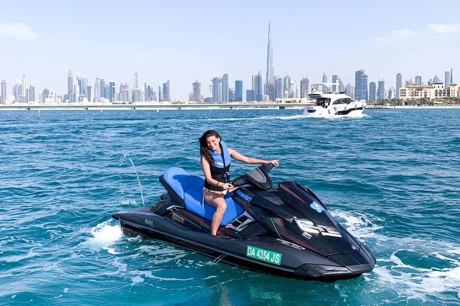 Dubai: Jetski Ride up to 2 People with Photos & Refreshments - From Marina to Skyline, Jet Ski Edition