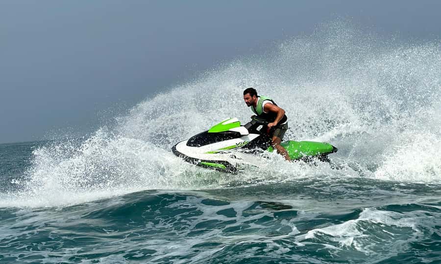 Dubai: Jetski Tour to Dubai Eye, JBR, Palm & Burj Al Arab - Starting at Shark Jetski Yacht Club, where the water story begins