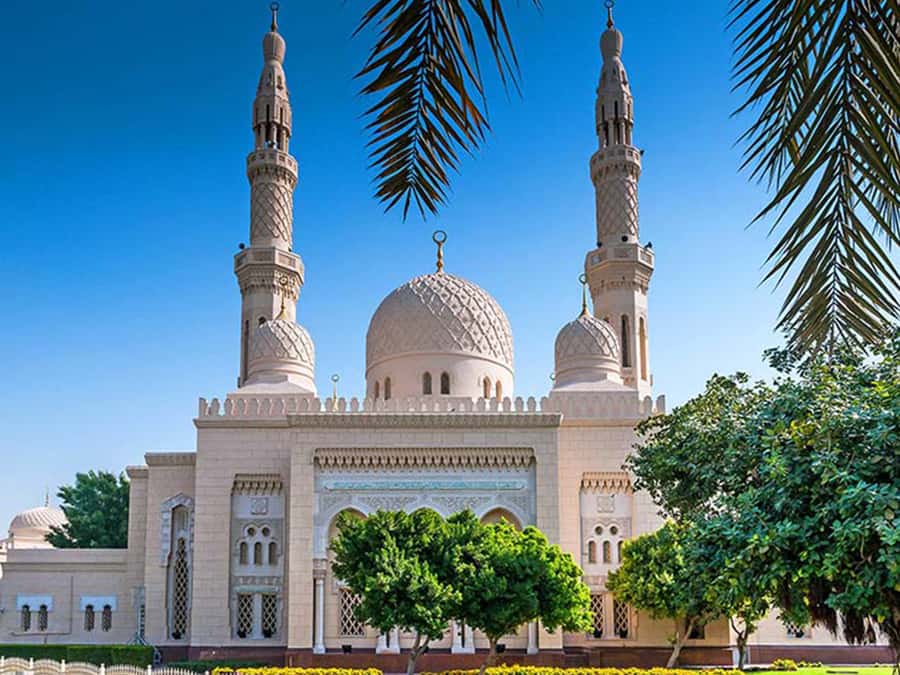 Dubai Layover Tour with Durations- 4, 8 or 12 hrs - Old Dubai first: Al Fahidi Fort and the Dubai Museum area