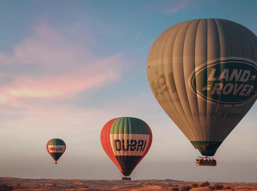 Dubai: Luxury Balloon Flight with Michelin-Curated Breakfast - Safety briefing, basket time, and what a 4,000 ft flight actually means