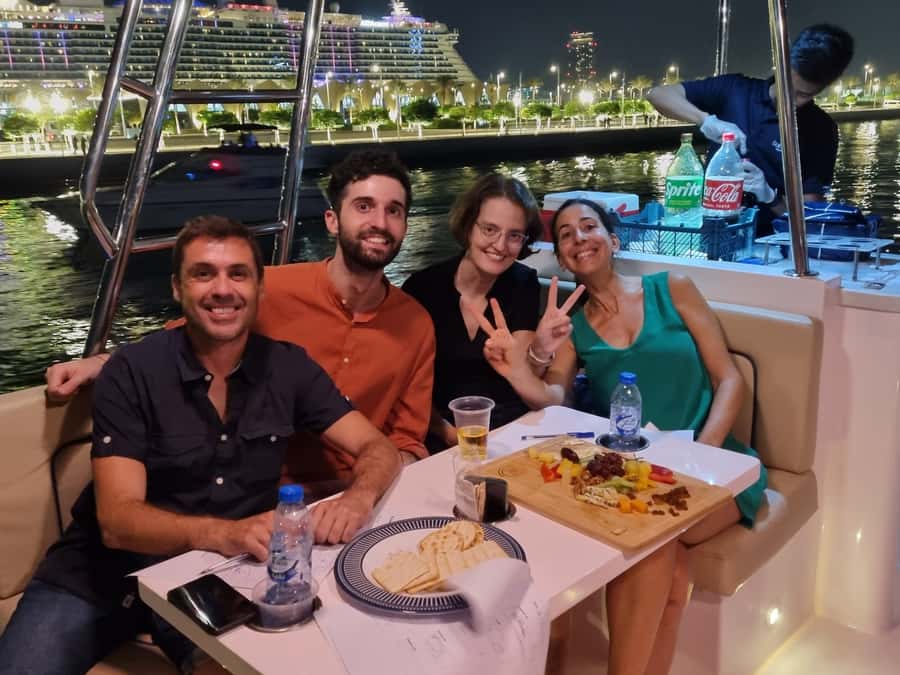 Dubai: Luxury Sightseeing Cruise with Food and Drinks - Logistics that matter: where you start, what you bring, and what to skip
