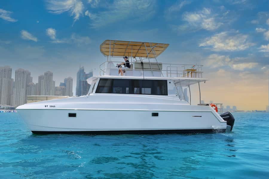 Dubai: Luxury Sightseeing Cruise with Food and Drinks - Who this cruise suits best, and who should choose something else
