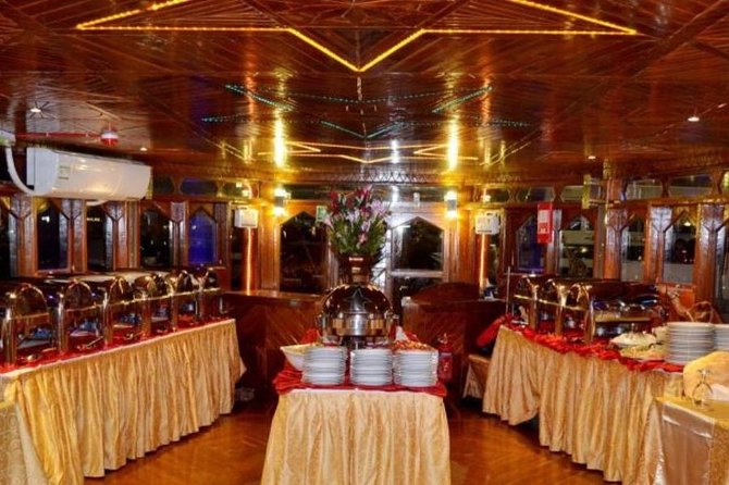 Dubai Marina Cruise Dinner with Entertainment Show - Dinner: Buffet Setup, What to Watch For, and How to Make It Better