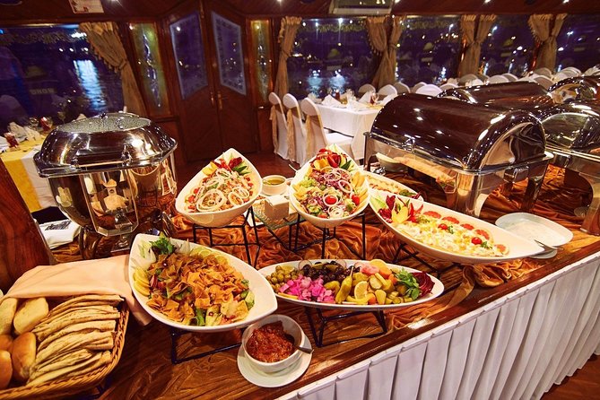 Dubai Marina Dhow Cruise Including Pick Up & DROP OFF SHARING - Comfort tips so the night stays enjoyable
