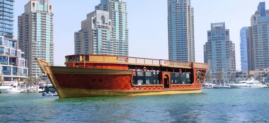 Dubai Marina: Dinner Cruise in a Traditional Boat - The 2-Hour Route: Bluewaters, JBR, and the Palm Islands From the Water