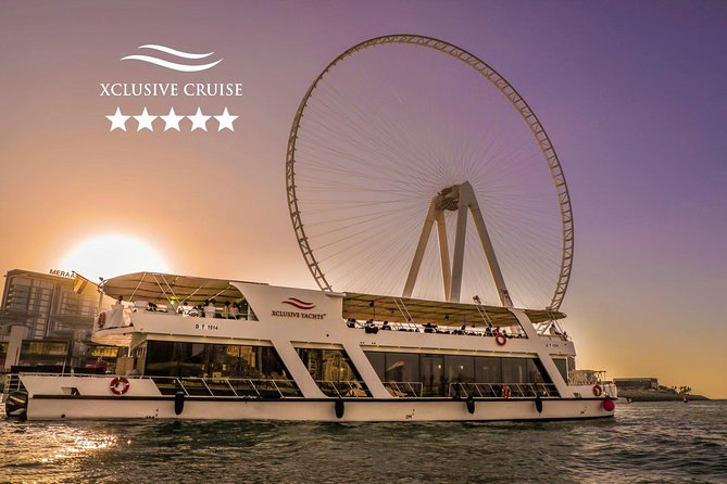 Dubai Marina Dinner Cruise with Live Music & Open Bar - Boarding the glass houseboat at Dubai Marina