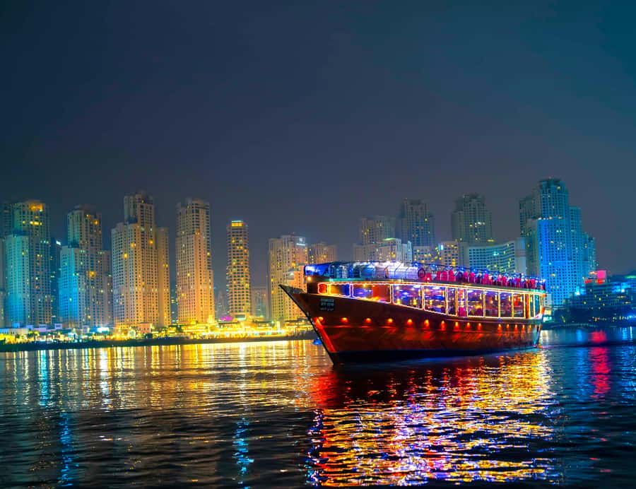 Dubai: Marina Luxury Dhow Dinner Cruise - The 2-hour cruise route, and why those landmarks are worth it