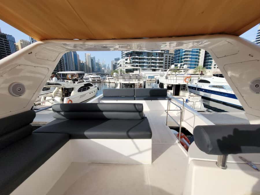Dubai Marina luxury Yacht Tour: AinDubai,JBR &Harbour(1Hour) - Where You Board: Al Raheem Mosque and Splash Tours, Behind Manchester Tower