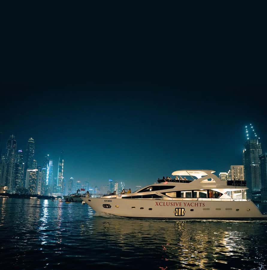 Dubai Marina: Luxury Yacht Tour with Breakfast or BBQ Option - Boarding at Dubai Marina: Red-Carpet Feeling and Real Deck Comfort