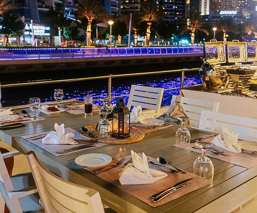 Dubai: Marina Premium Dinner Cruise with Unlimited Drinks - BBQ Dinner and Unlimited Soft Drinks, with Vegetarian Options That Count