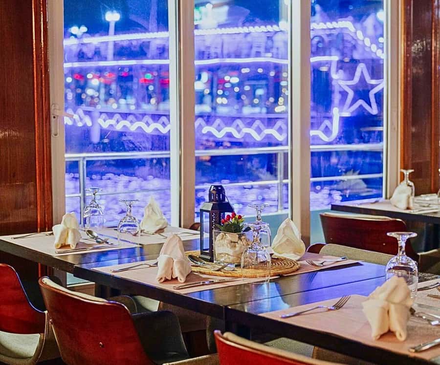 Dubai: Marina Premium Dinner Cruise with Unlimited Drinks - Who Should Book This Dinner Cruise, and Who Might Skip It