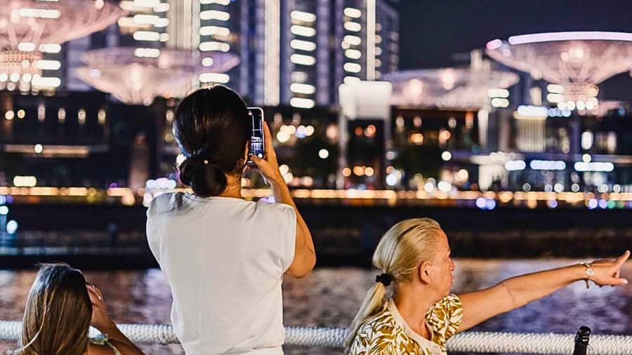 Dubai: Marina Premium Dinner Cruise with Unlimited Drinks - FAQ