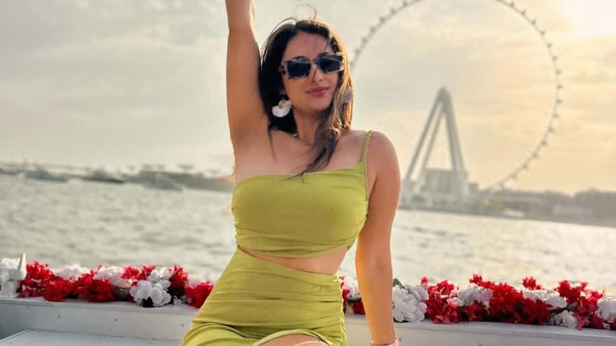 Dubai Marina: Private Boat Tour with Flower - Who This Cruise Fits Best (And Who Might Not Love It)