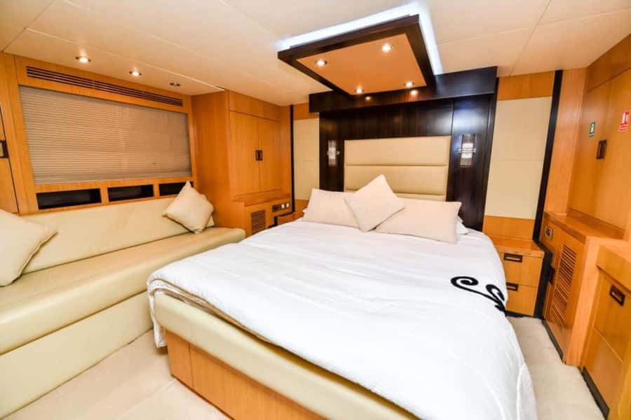Dubai: Marina Private Luxury Yacht Tour - Who this tour fits best, and who should skip it