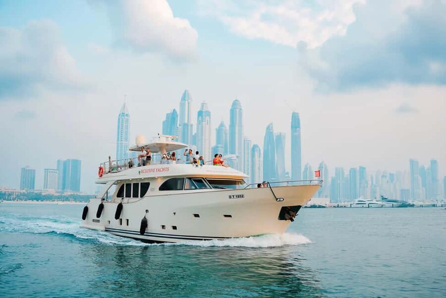Dubai Marina Yacht Tour: Ain Wheel, JBR & Harbour in 1 Hour - Why a 1-hour Dubai Marina yacht ride makes sense