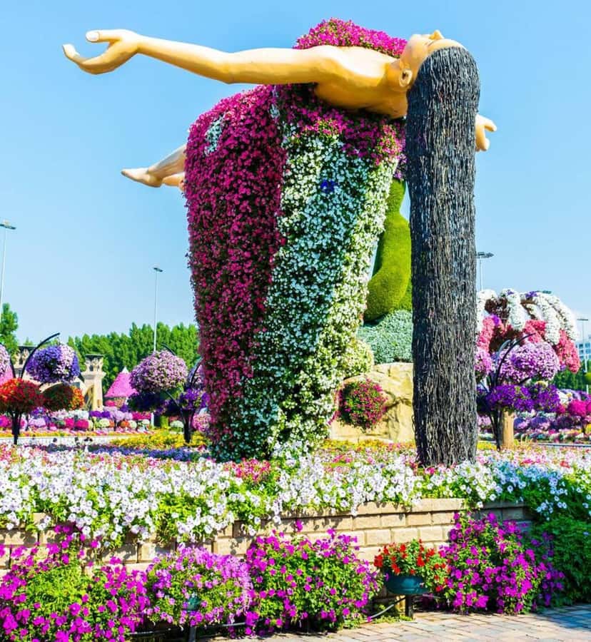 Dubai: Miracle Garden, Global Village, and Dubai Frame - Dubai Frame: skyline views that can be worth a wait