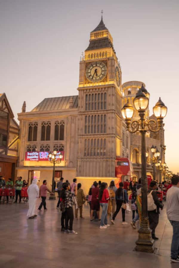 Dubai: Miracle Garden, Global Village, and Dubai Frame - Should you book this Dubai day trip?