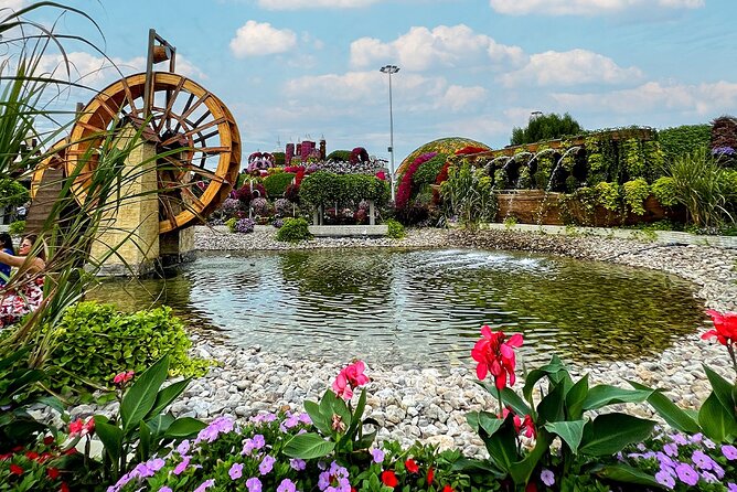 Dubai Miracle Garden Tickets with Round Trip Transfer - Miracle Garden in a Few Hours, Without the Taxi Stress