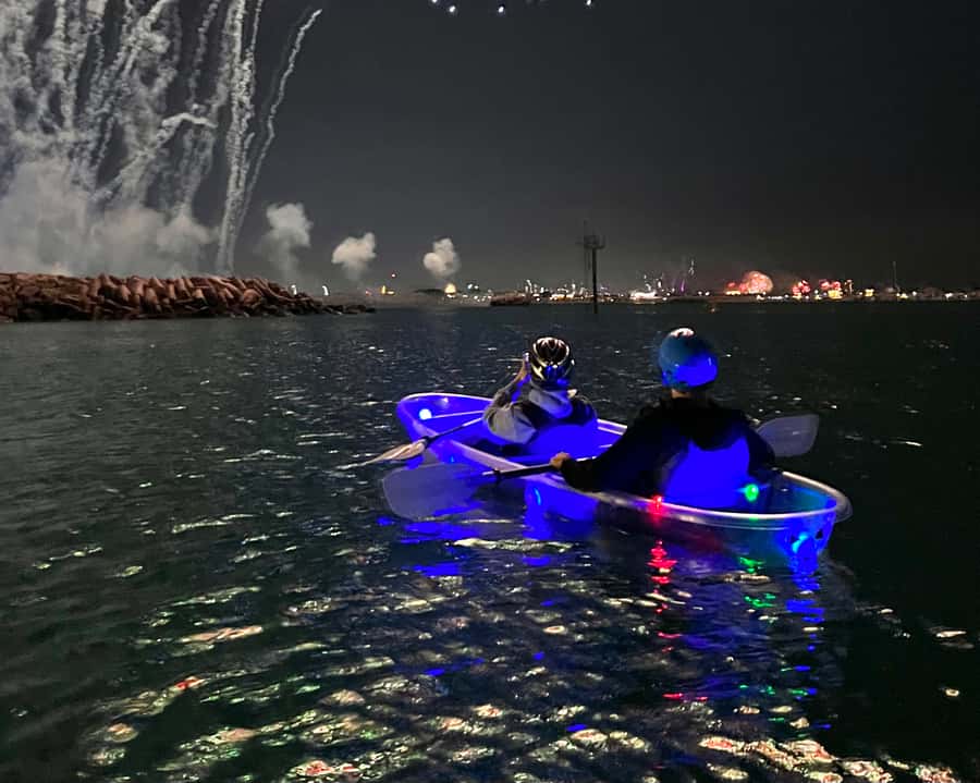 Dubai: Night Kayaking Tour - The Guides Matter More Than You Think