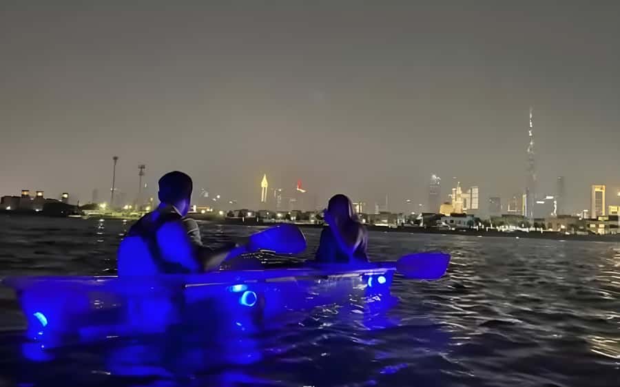 Dubai: Night Kayaking Tour - Photo Moments: How to Get the Shots You Want