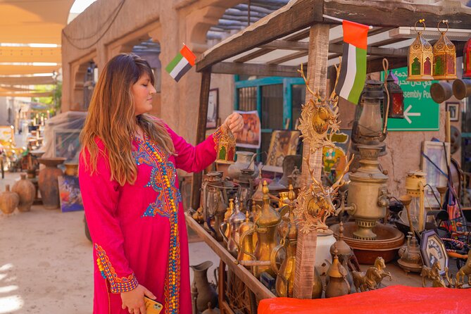Dubai Old and Modern City Tour with Blue Mosque Visit - Dubai Creek Abra Ride, Seeing the City From the Water