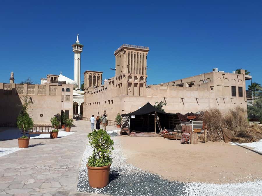 Dubai: Old City Walking Tour with Abra Ride - The Pace, the Heat, and What to Wear