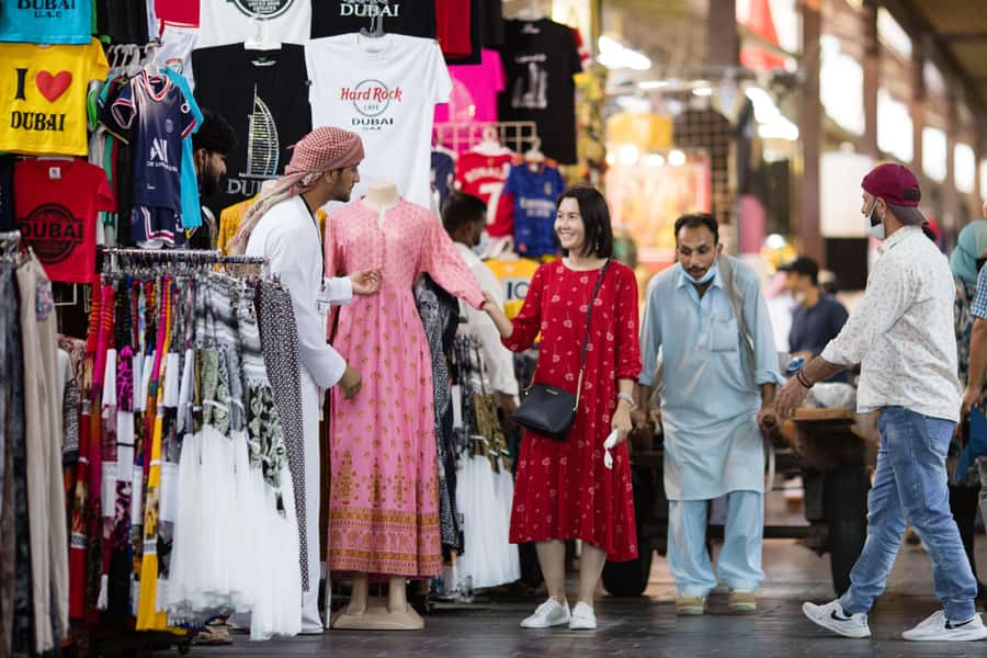 Dubai: Old Town, Creek, Museums, Souks, & Street Food Tour - Deira markets: Spice Souk and Gold Souk with a plan for shopping time