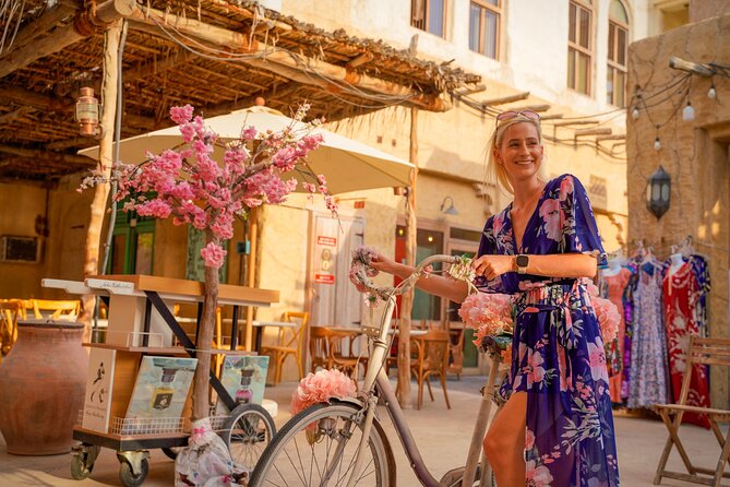 Dubai: Old Town, Souks, Street Food, Guided Tour & Abra Ride - Price and value for this Old Town loop
