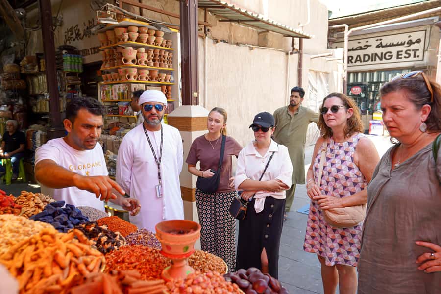Dubai: Old Town, Souks, Street Food, Guided Tour & Abra Ride - Practical tips so your tour day goes smoothly
