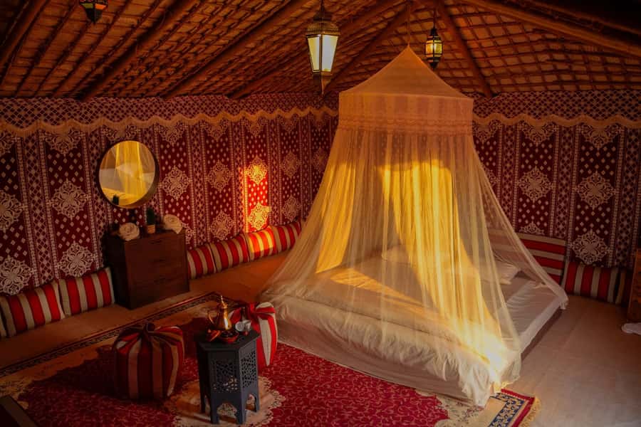 Dubai: Overnight Safari, Dinner, Stargazing & Al Khayma Camp - Stargazing with a telescope: where the desert turns quiet