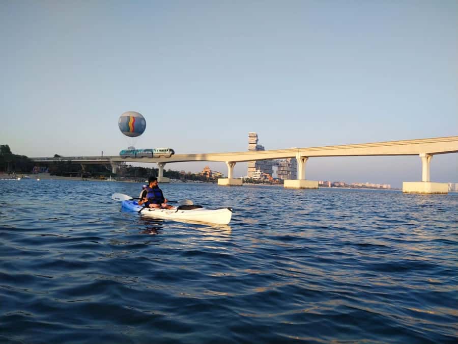 Dubai: Palm Jumeirah Guided Kayaking Tour - Key Highlights You’ll Actually Care About