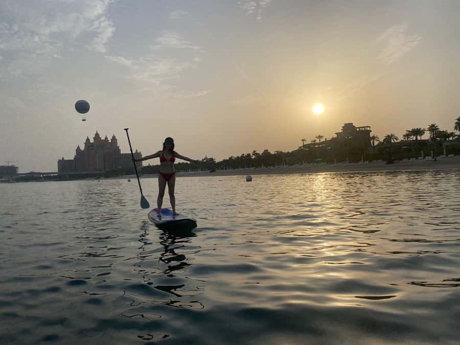 Dubai: Palm Jumeirah Paddle Boarding Tour - Key highlights worth showing up for