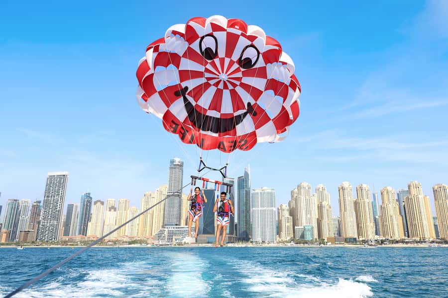 Dubai: Palm View and JBR View Parasailing Experience - The Actual Parasail Experience: Takeoff to Landing from the Boat