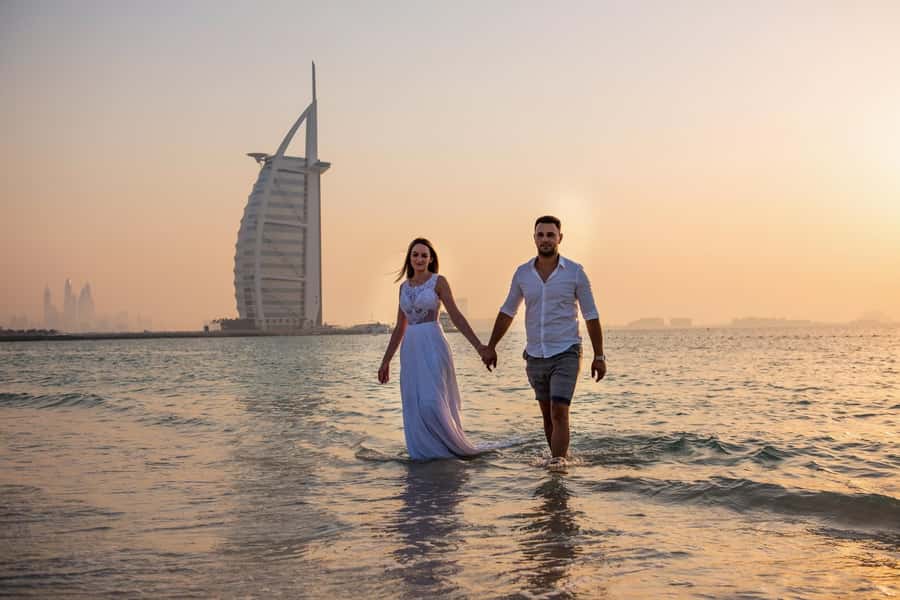 Dubai Photo Shoot with a Personal Travel Photographer - How the Photo Editing and Online Gallery Work