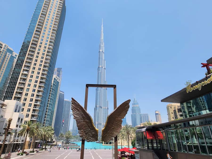 Dubai: Premium Half-Day Dubai Highlights Tour small group - Al Farooq Omar Ibn Al Khattab Mosque, a calm start before the skyline