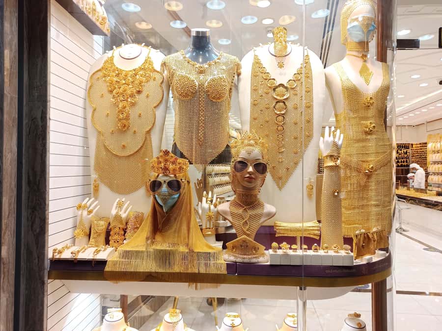 Dubai: Premium Half-Day Dubai Highlights Tour small group - Downtown Dubai and the Burj Khalifa base moment you can actually enjoy