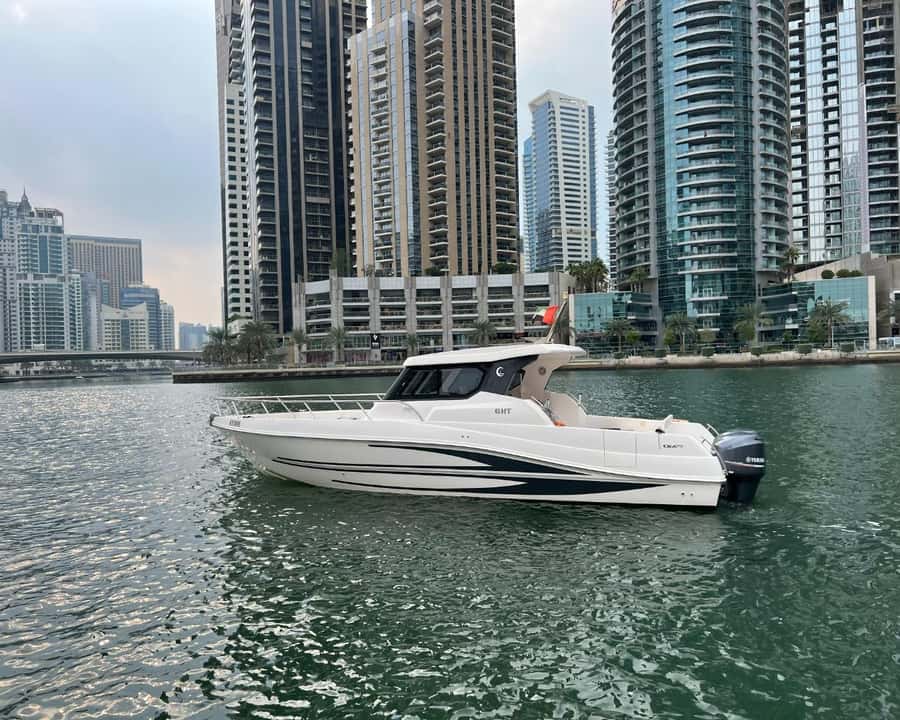 Dubai: Private Boat Cruise from Dubai Marina - How long should you book, and what changes with time