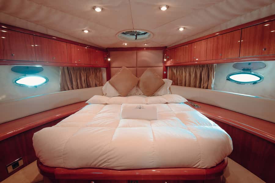 Dubai: Private Boat Cruise from Dubai Marina up to 12 people - Price and Value: $140 Per Group Up to 12