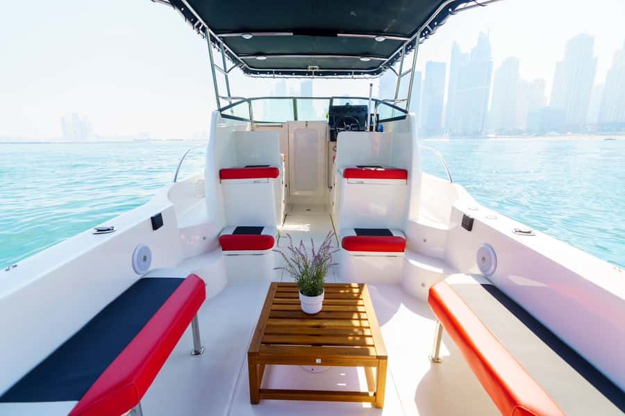 Dubai: Private Coastline Landmarks Mini-Yacht Tour - Key highlights you will care about