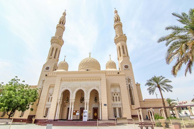 Dubai Private Layover, Stopover and Transit Tour at flexible time - How the timing works when you fly through Dubai