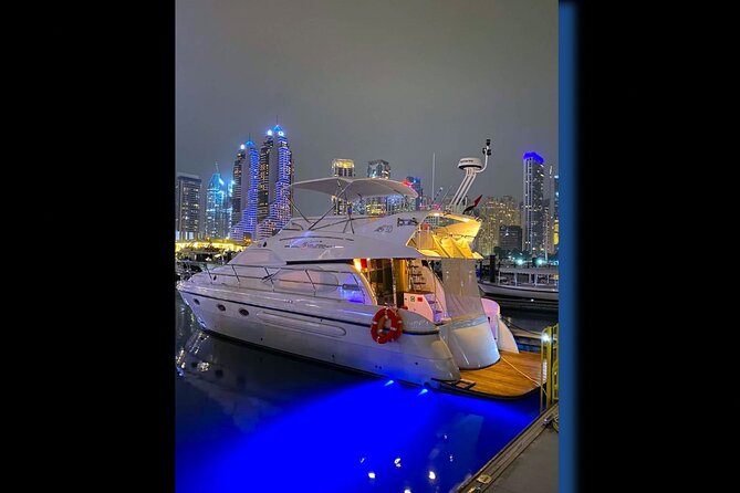 Dubai: Private Luxury Cruise on a Stylish 50ft Yacht - Why a 50ft private yacht from Dubai Harbour feels special
