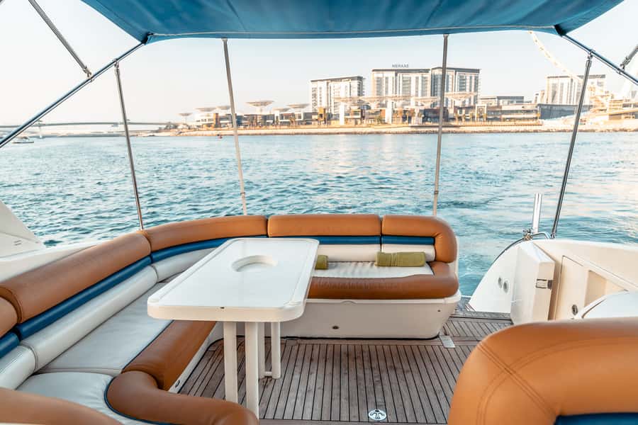 Dubai: Private Luxury Everest Yacht Cruise from Dubai Marina - The World Archipelago and Other Scenic Pass-Bys Depending on Time and Conditions
