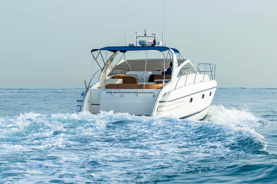 Dubai: Private Luxury Everest Yacht Cruise from Dubai Marina - Swim Breaks and Optional Fishing: Turning a Nice Ride Into a Real Sea Day